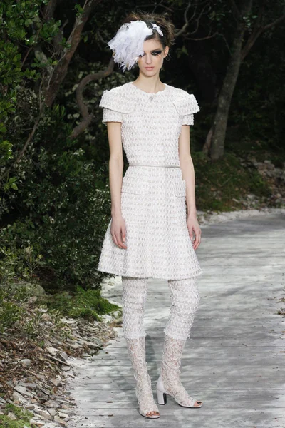 Look 6